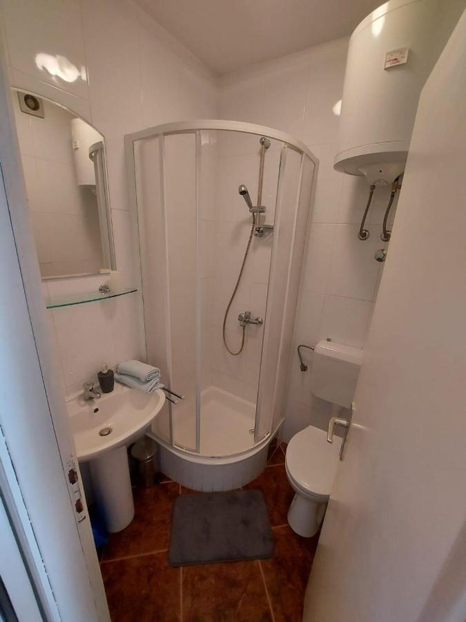 דוגי ראט Apartments By The Sea Duce, Omis - 2731 מראה חיצוני תמונה