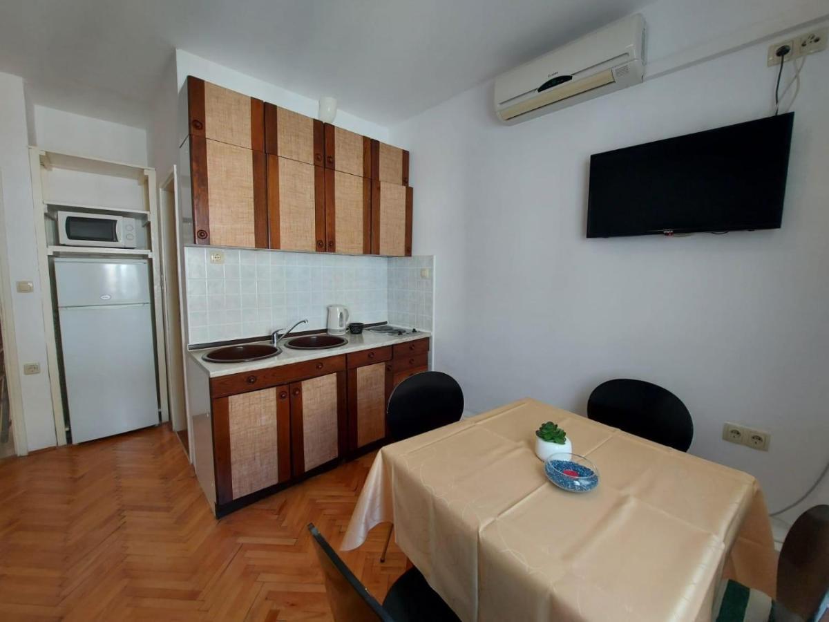 דוגי ראט Apartments By The Sea Duce, Omis - 2731 מראה חיצוני תמונה