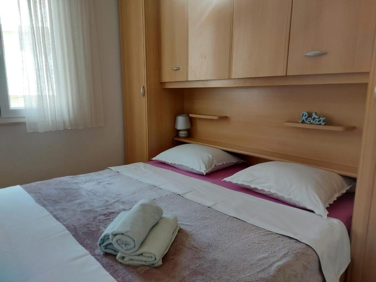 דוגי ראט Apartments By The Sea Duce, Omis - 2731 מראה חיצוני תמונה